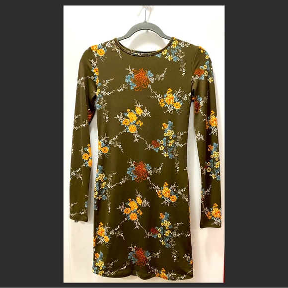 F21 bodycon printed mini dress - Picture 1 of 3